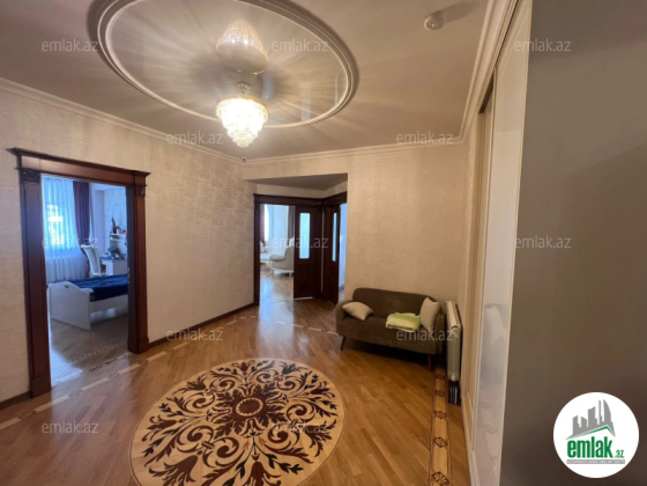 Satılır 4 otaqlı yeni tikili 192 m²