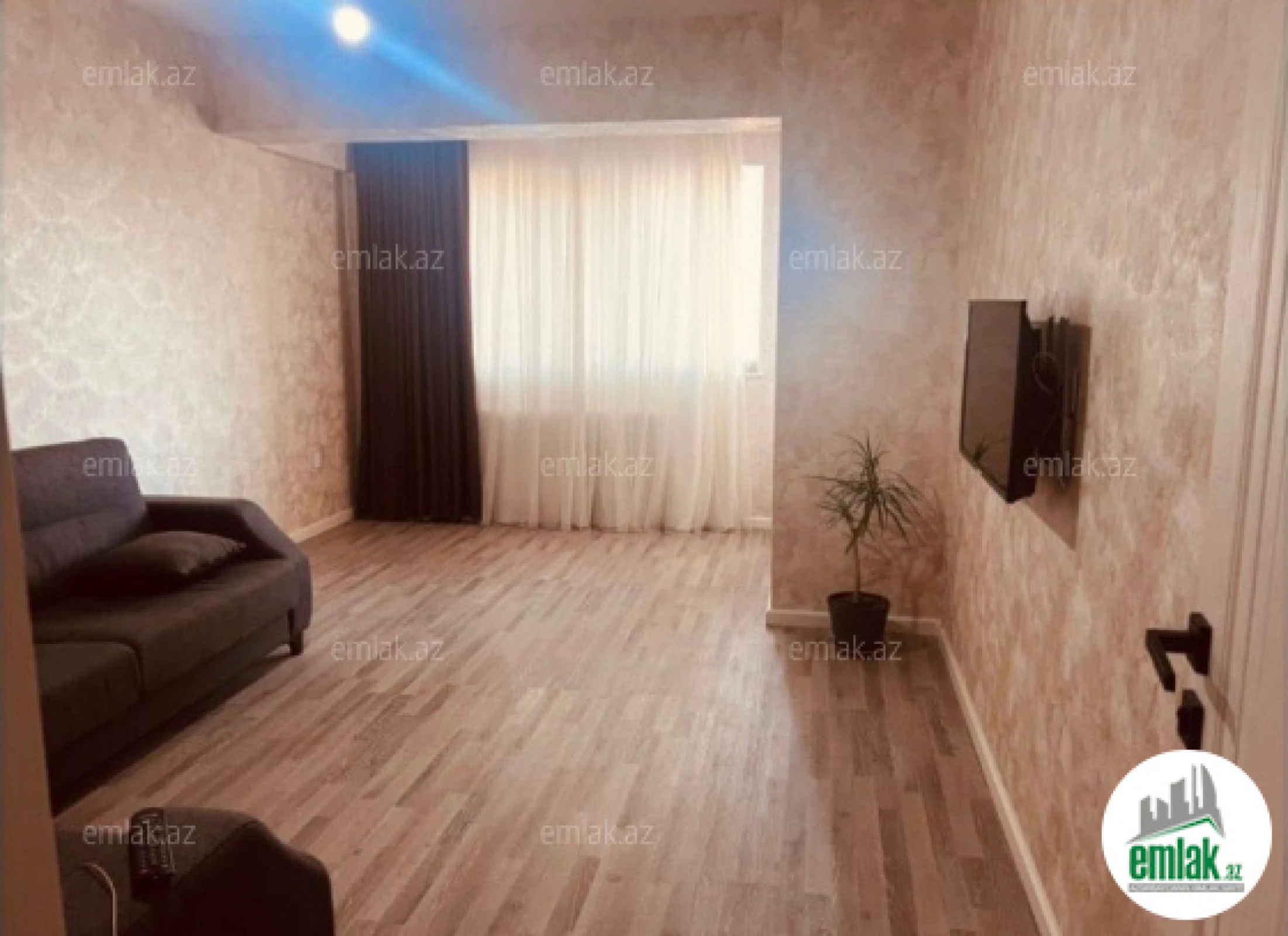 Satılır 3 otaqlı yeni tikili 121 m²