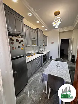 Satılır 3 otaqlı yeni tikili 130 m²
