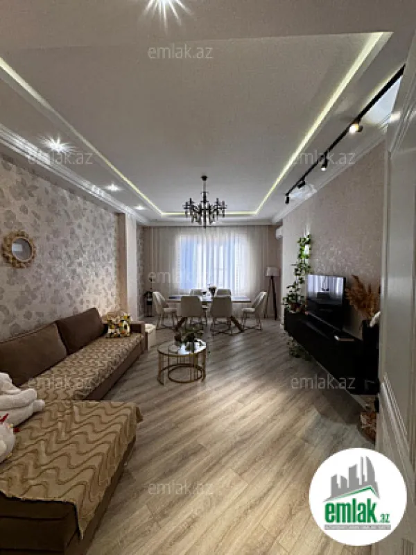 Satılır 3 otaqlı yeni tikili 130 m²