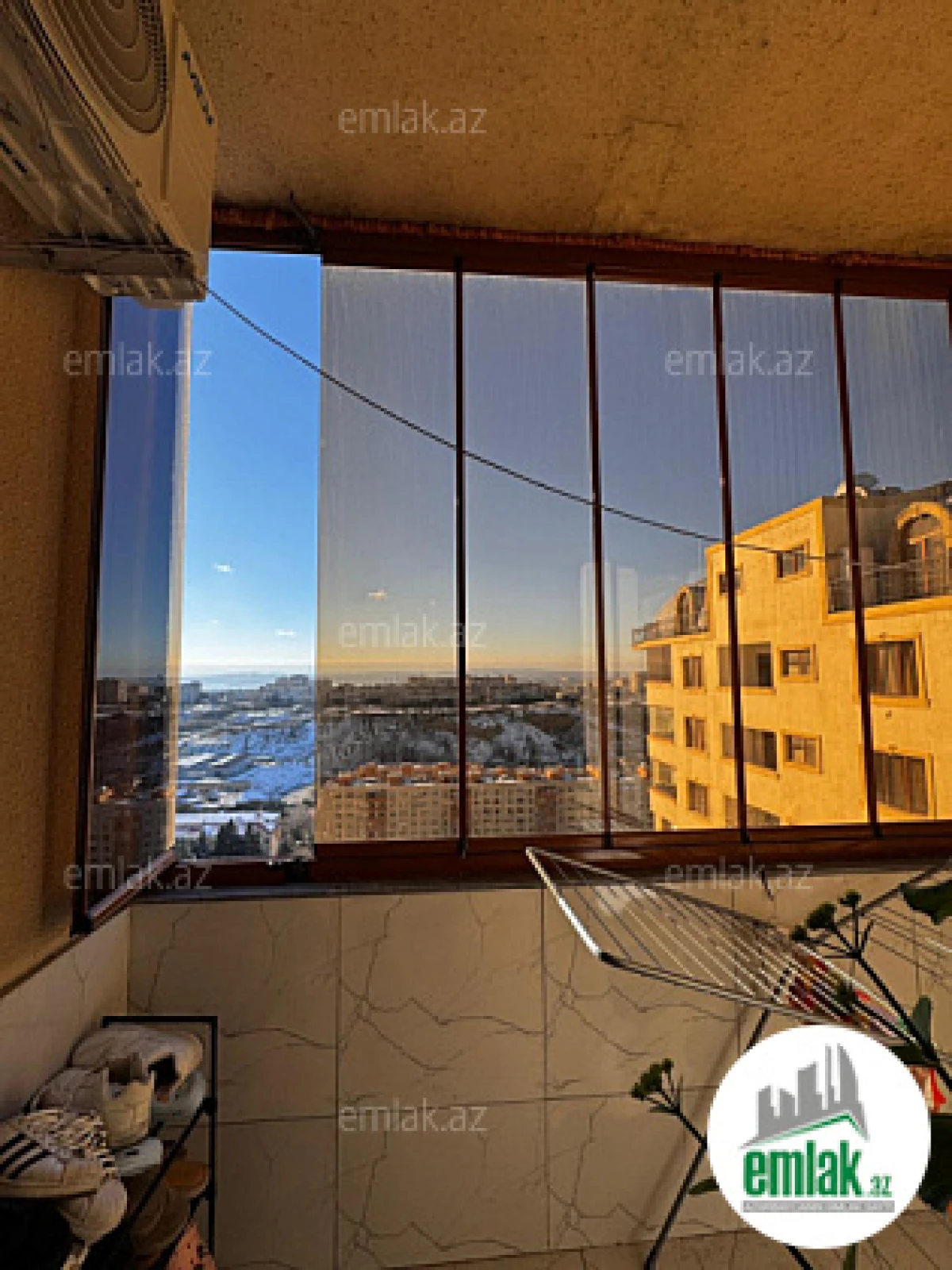 Satılır 3 otaqlı yeni tikili 130 m²