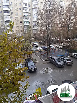 Satılır 5 otaqlı köhnə tikili 120 m² — Bakı 5 otaq 120.00 m²