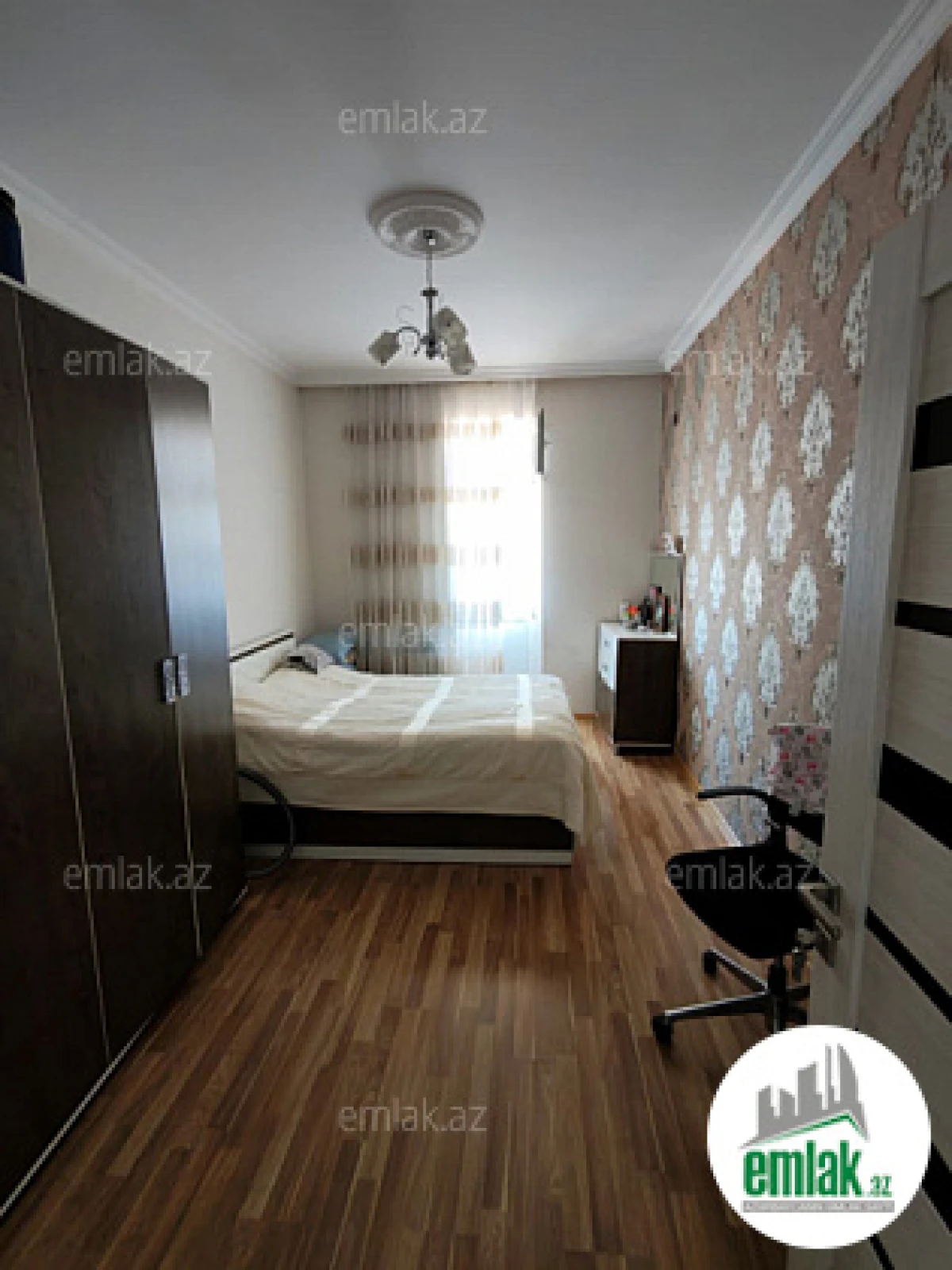 Satılır 3 otaqlı yeni tikili 110 m²