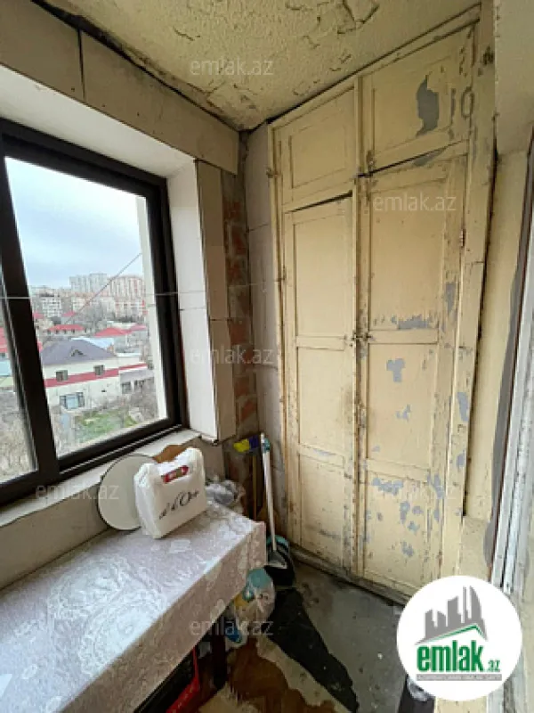 Satılır 1 otaqlı köhnə tikili 45 m²