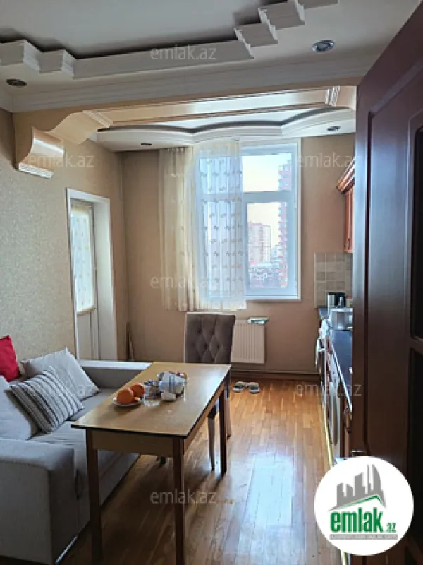 Satılır 2 otaqlı yeni tikili 90 m²