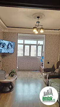 Satılır 3 otaqlı köhnə tikili 80 m²
