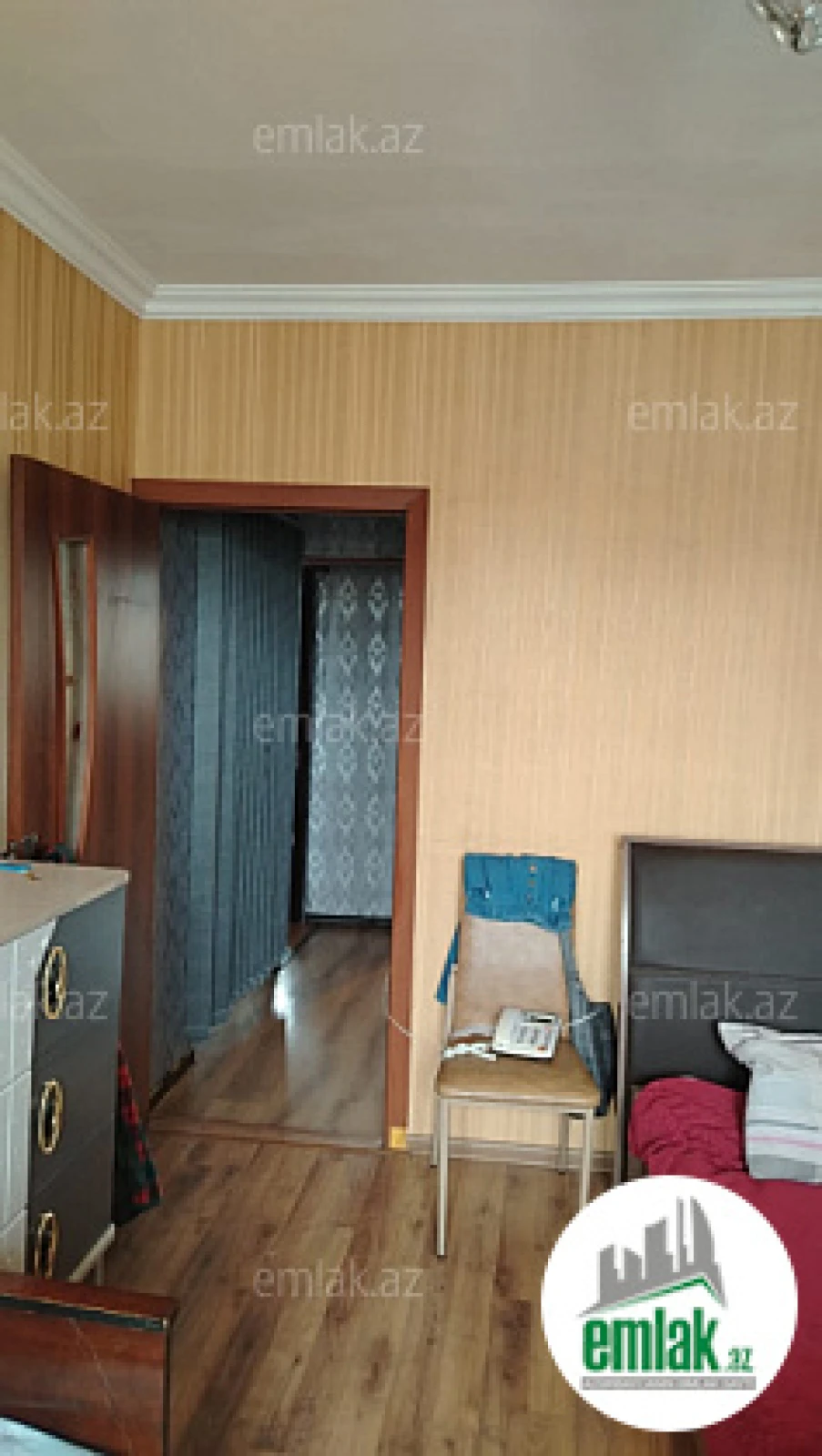 Satılır 3 otaqlı köhnə tikili 80 m²