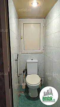 Satılır 3 otaqlı köhnə tikili 80 m²