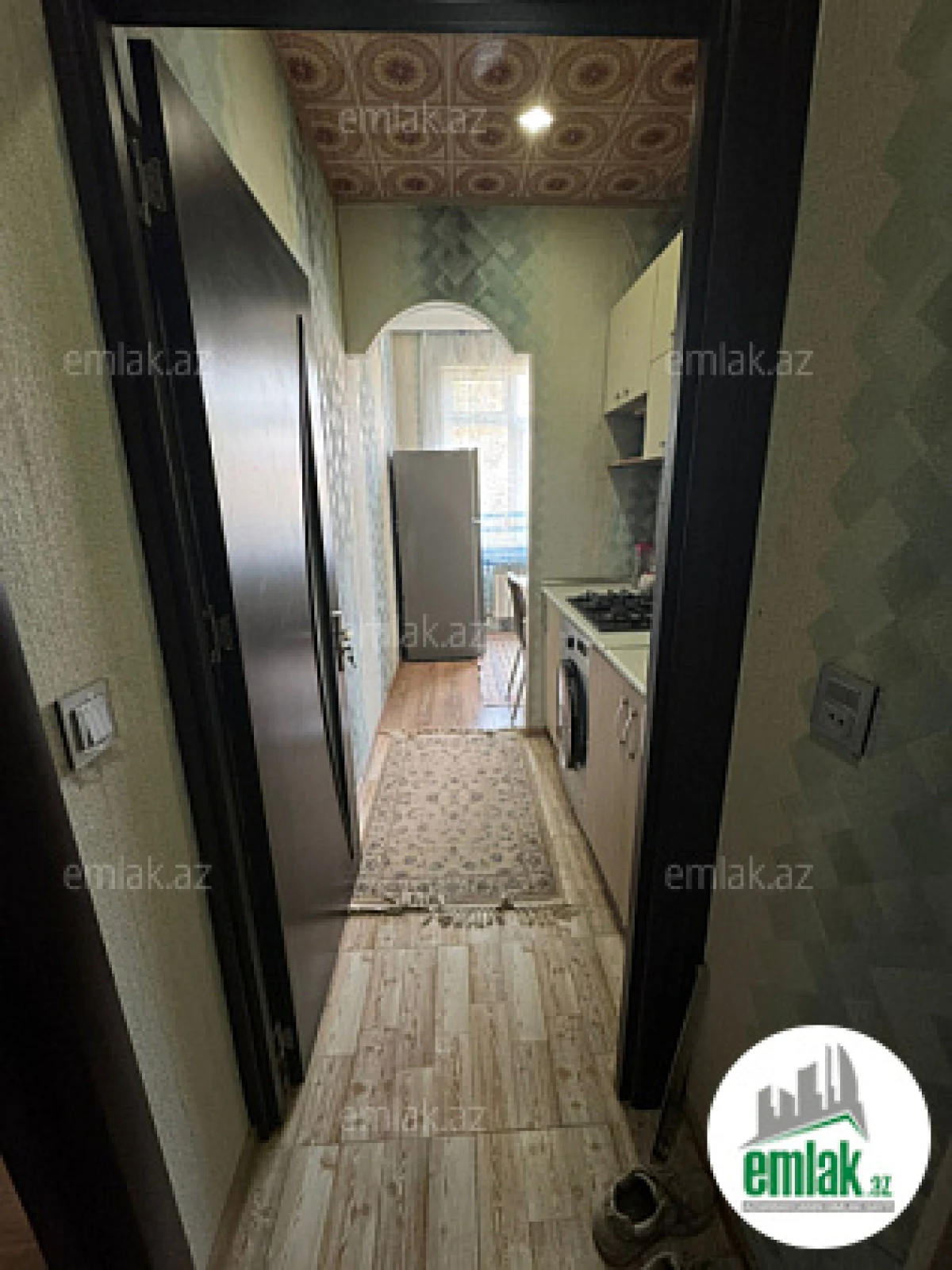 Satılır 1 otaqlı köhnə tikili 35 m²