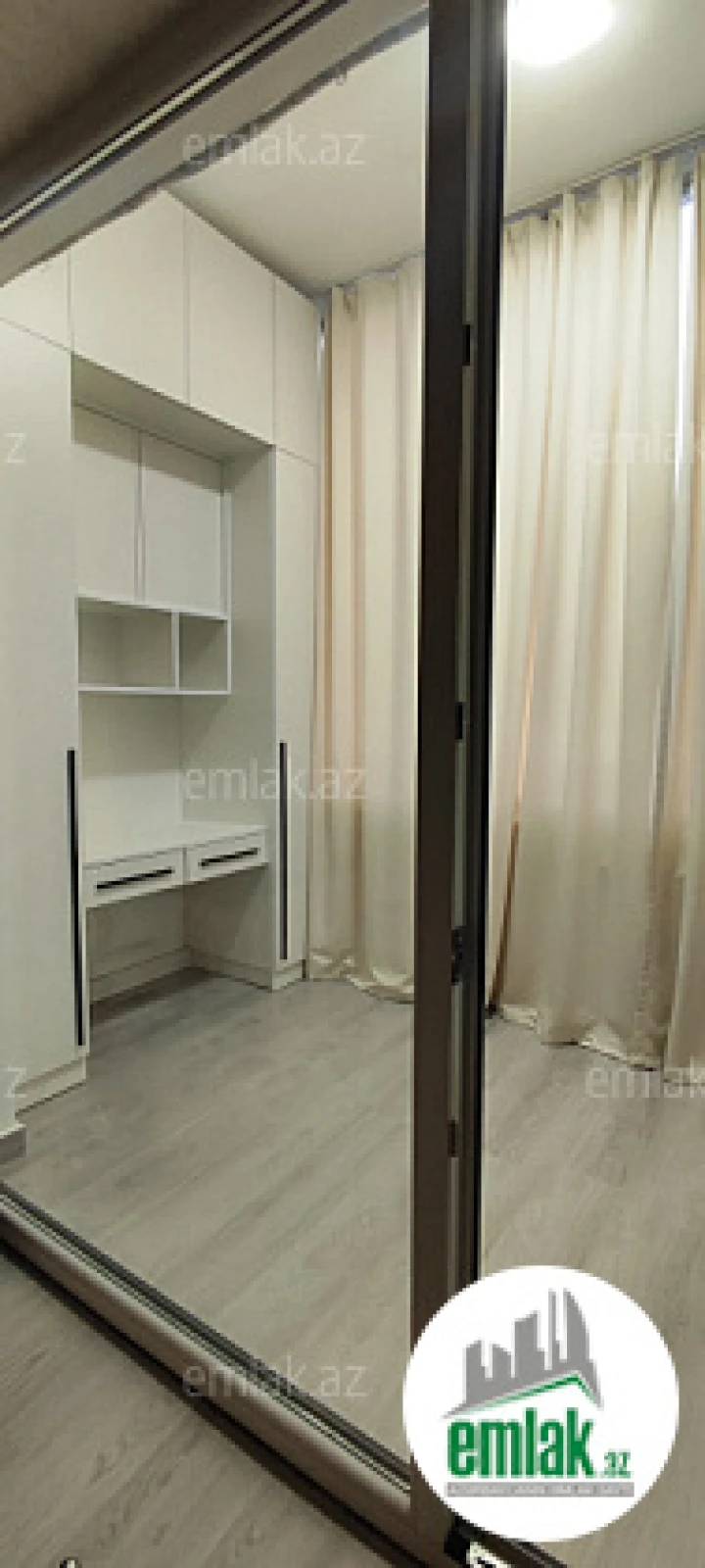 Satılır 2 otaqlı yeni tikili 72 m²