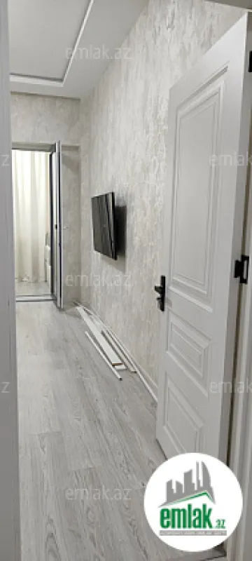 Satılır 2 otaqlı yeni tikili 72 m²
