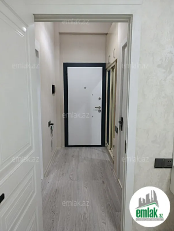 Satılır 2 otaqlı yeni tikili 72 m²