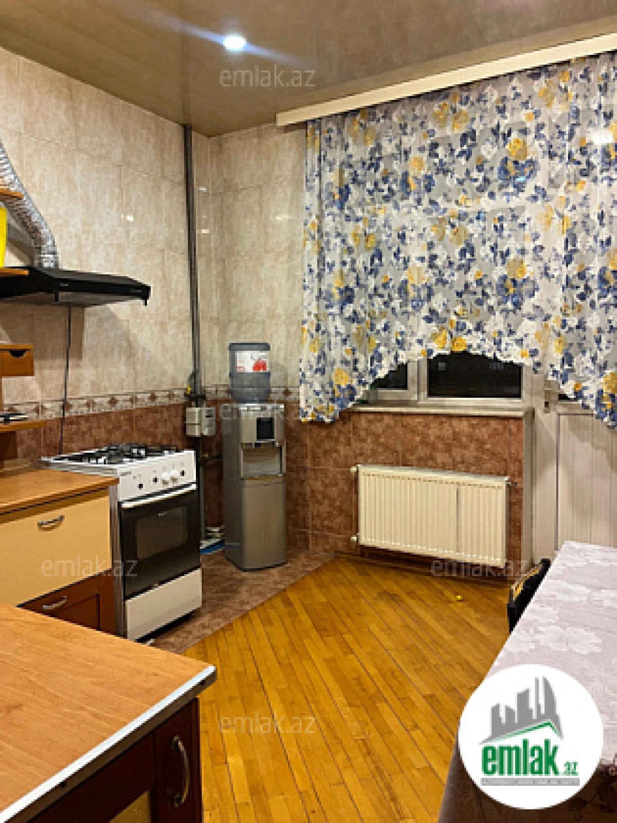 Satılır 3 otaqlı yeni tikili 105 m²