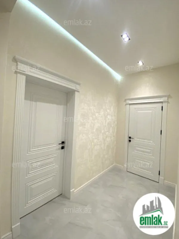 Satılır 3 otaqlı yeni tikili 170 m²