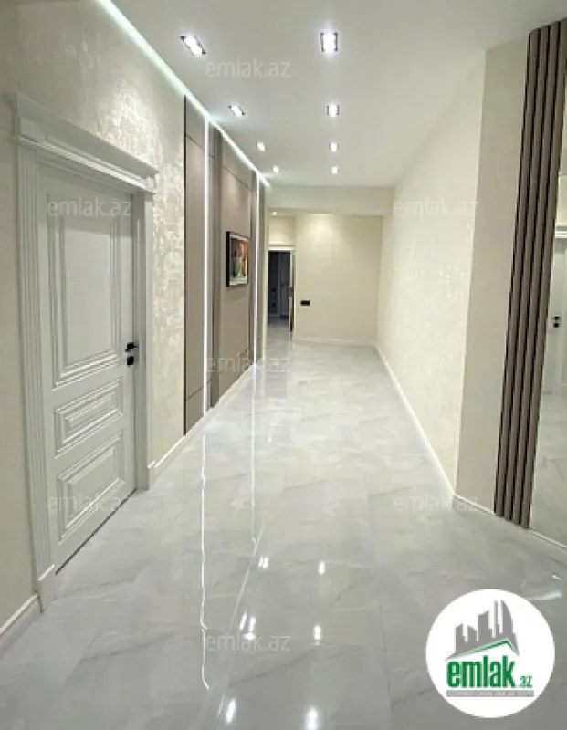 Satılır 3 otaqlı yeni tikili 170 m²