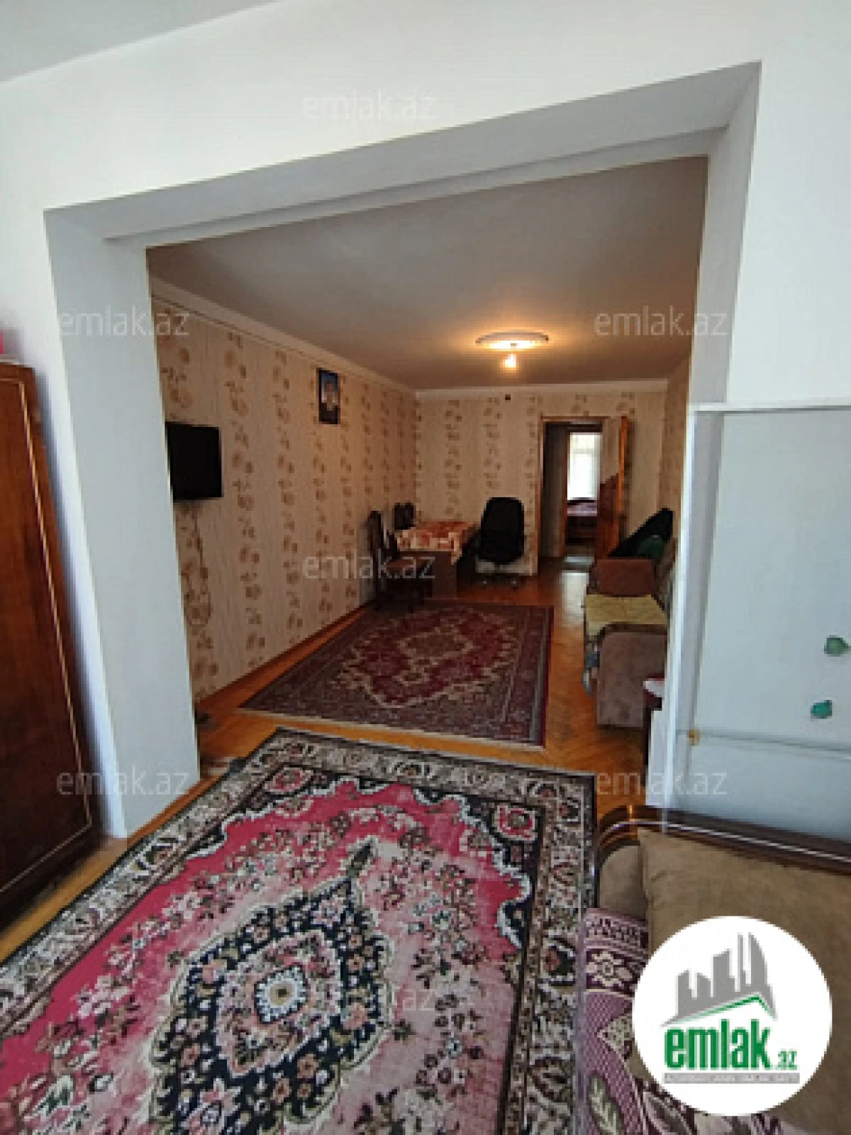 Satılır 2 otaqlı köhnə tikili 50 m²