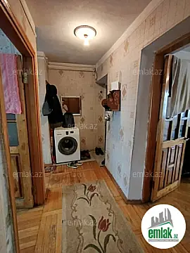 Satılır 2 otaqlı köhnə tikili 50 m²