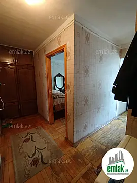 Satılır 2 otaqlı köhnə tikili 50 m²