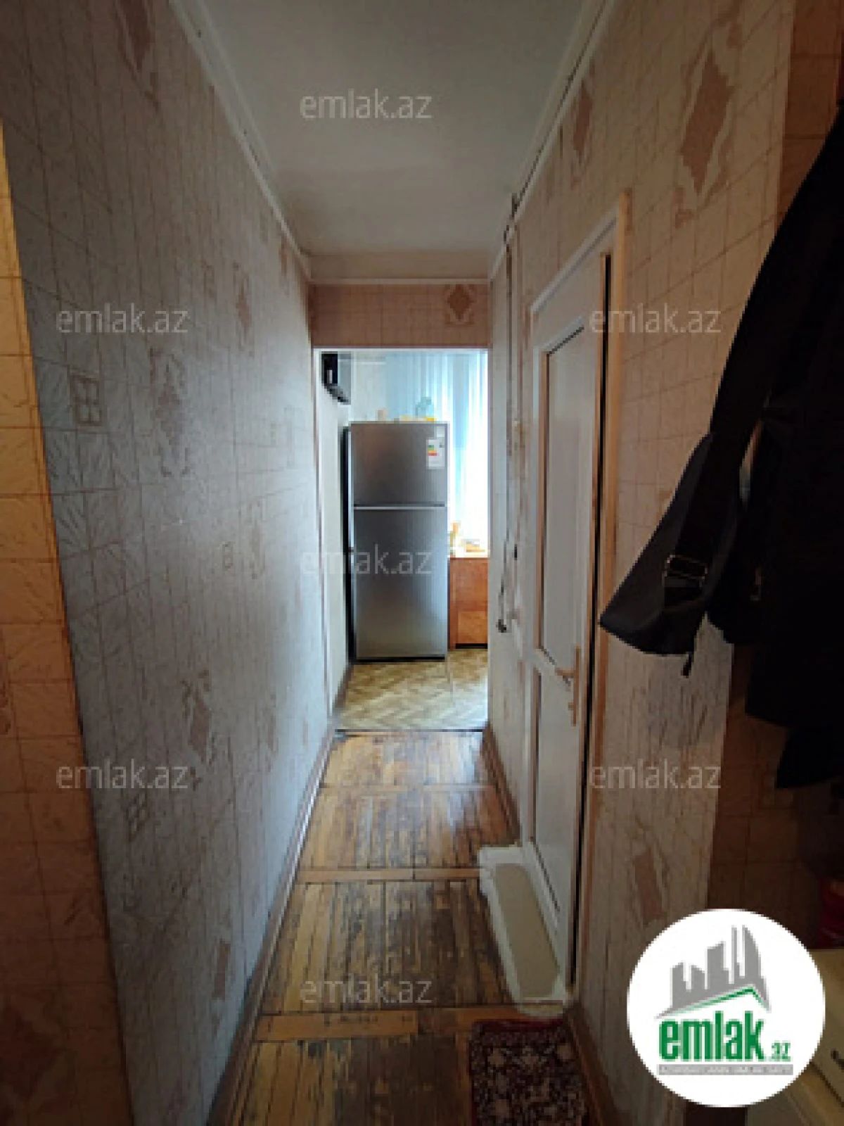 Satılır 2 otaqlı köhnə tikili 50 m²