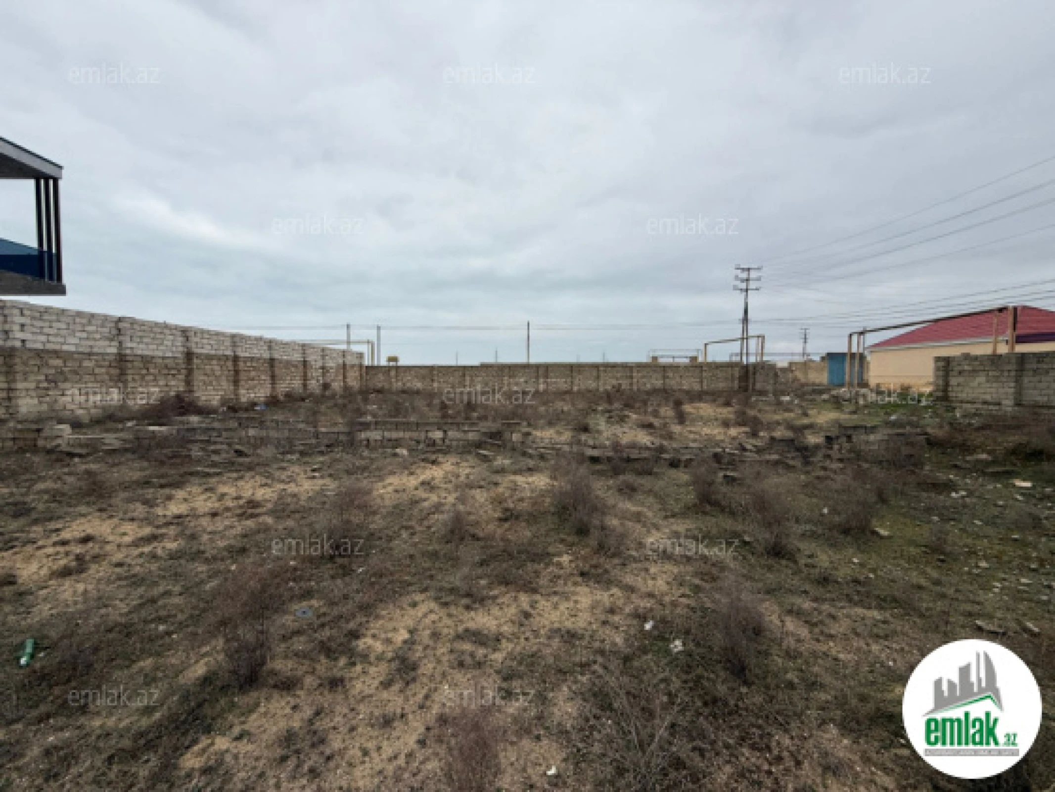 Satılır torpaq sahəsi 12 m²