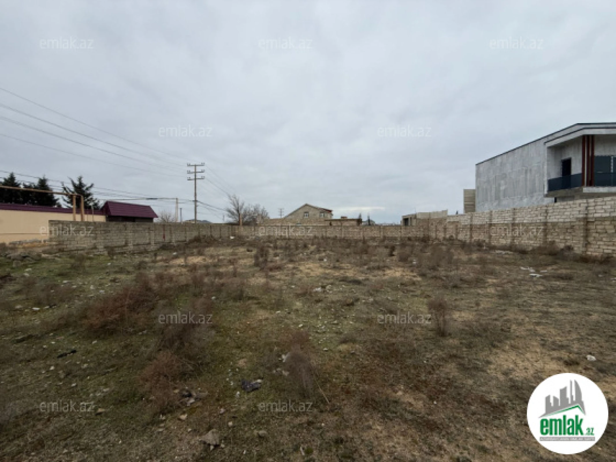 Satılır torpaq sahəsi 12 m²