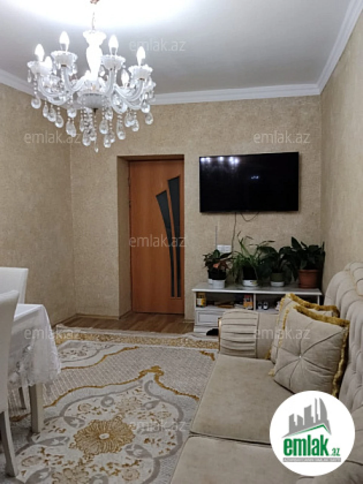 Satılır 3 otaqlı köhnə tikili 55 m²