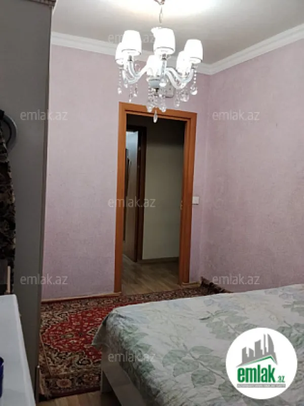 Satılır 3 otaqlı köhnə tikili 55 m²