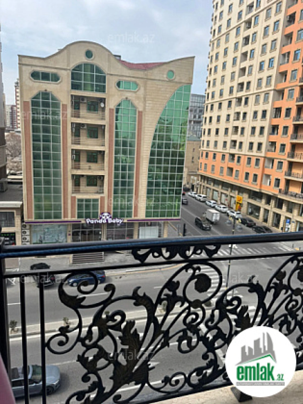 Satılır 2 otaqlı yeni tikili 65 m²