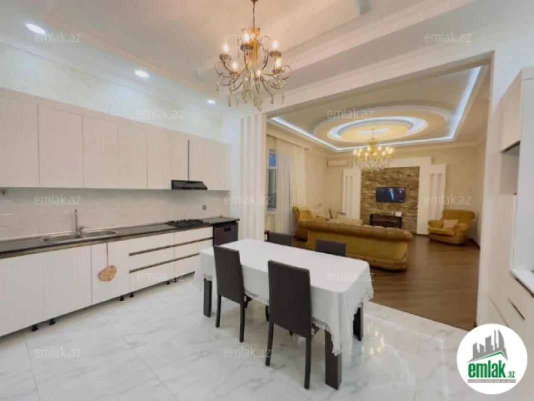 Satılır 5 otaqlı həyət evi 200 m²