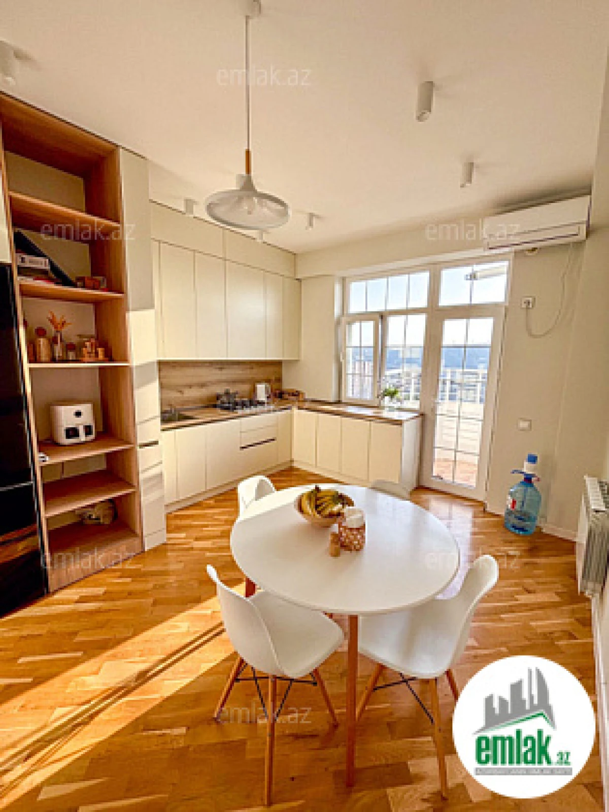 Satılır 2 otaqlı yeni tikili 100 m²