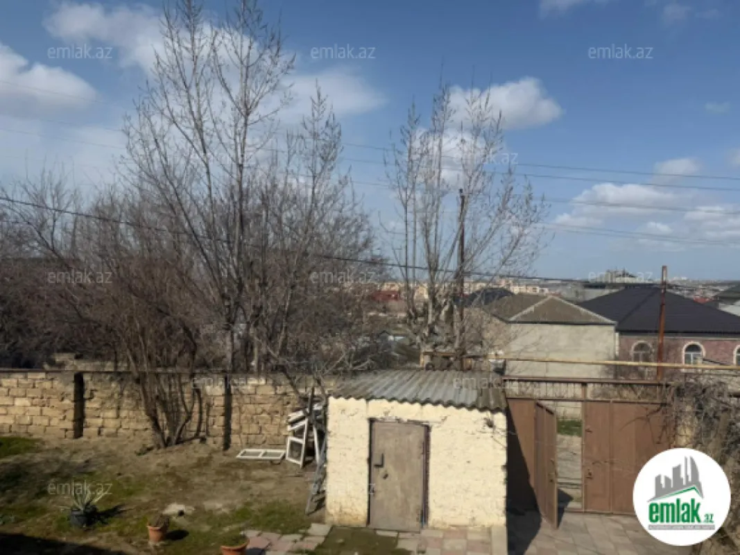 Satılır 4 otaqlı həyət evi 110 m²