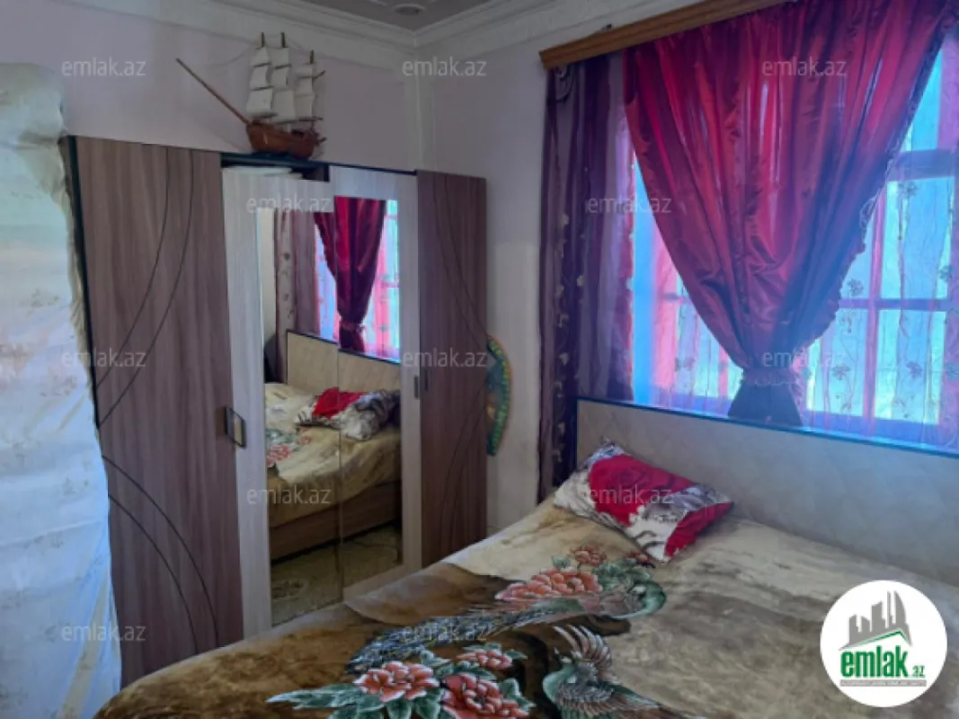 Satılır 4 otaqlı həyət evi 110 m²
