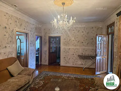 Satılır 4 otaqlı həyət evi 110 m²