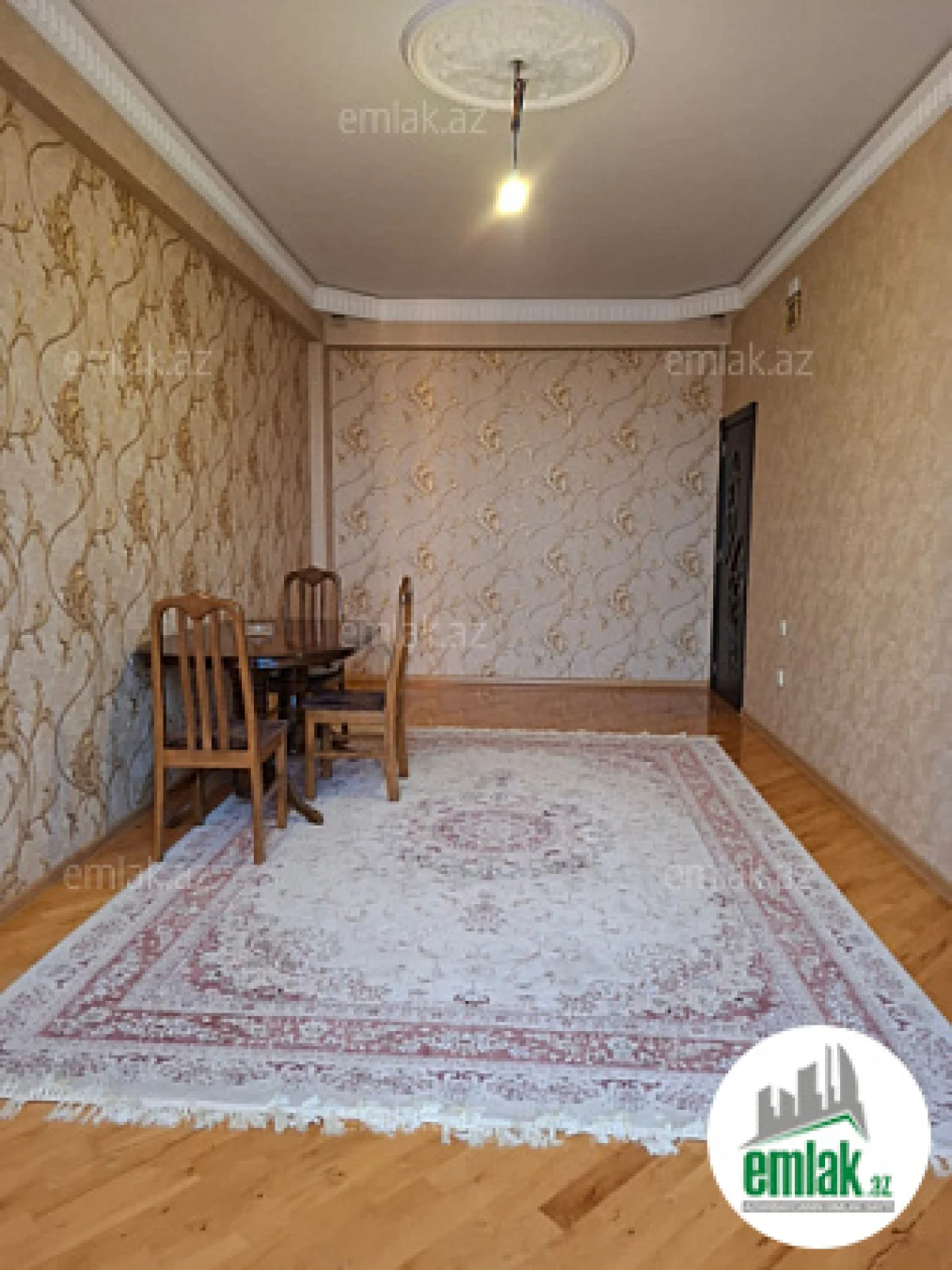 Satılır 3 otaqlı yeni tikili 105 m²