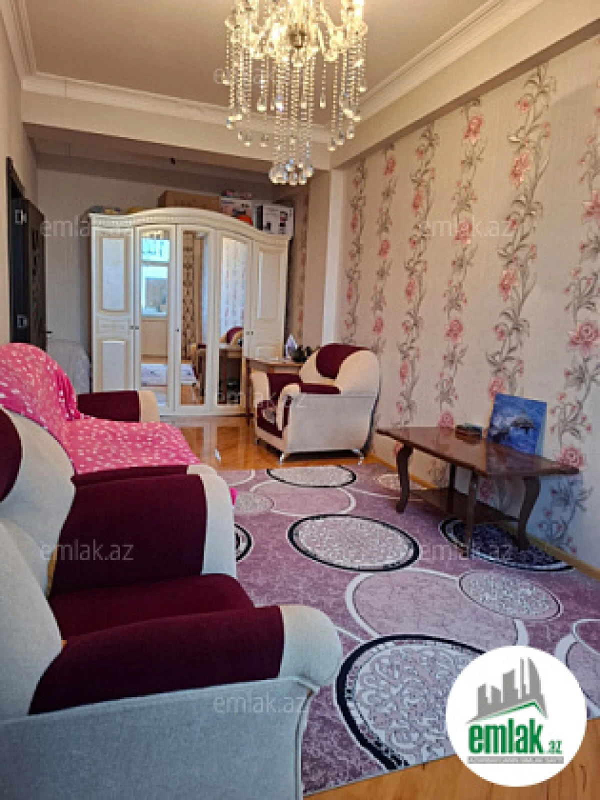 Satılır 3 otaqlı yeni tikili 105 m²