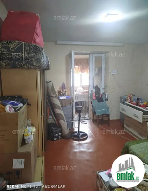 Satılır 1 otaqlı köhnə tikili 25 m²