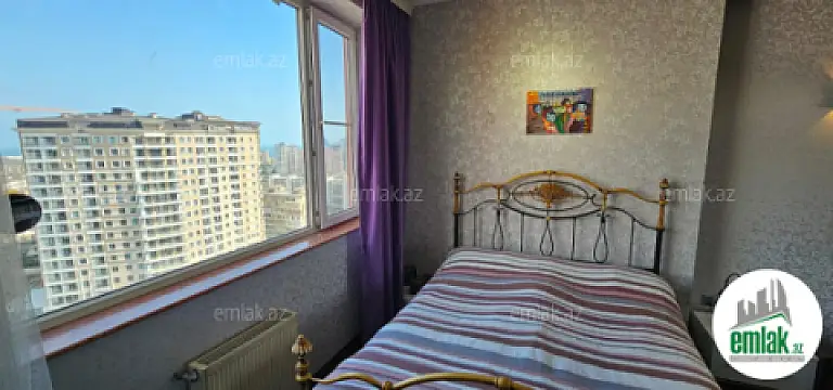 Satılır 3 otaqlı yeni tikili 105 m²