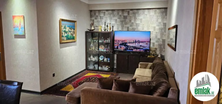 Satılır 3 otaqlı yeni tikili 105 m²