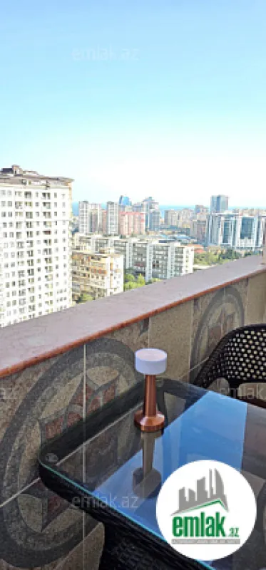 Satılır 3 otaqlı yeni tikili 105 m²