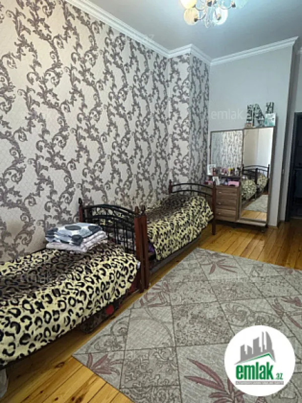 Satılır 2 otaqlı yeni tikili 64 m²