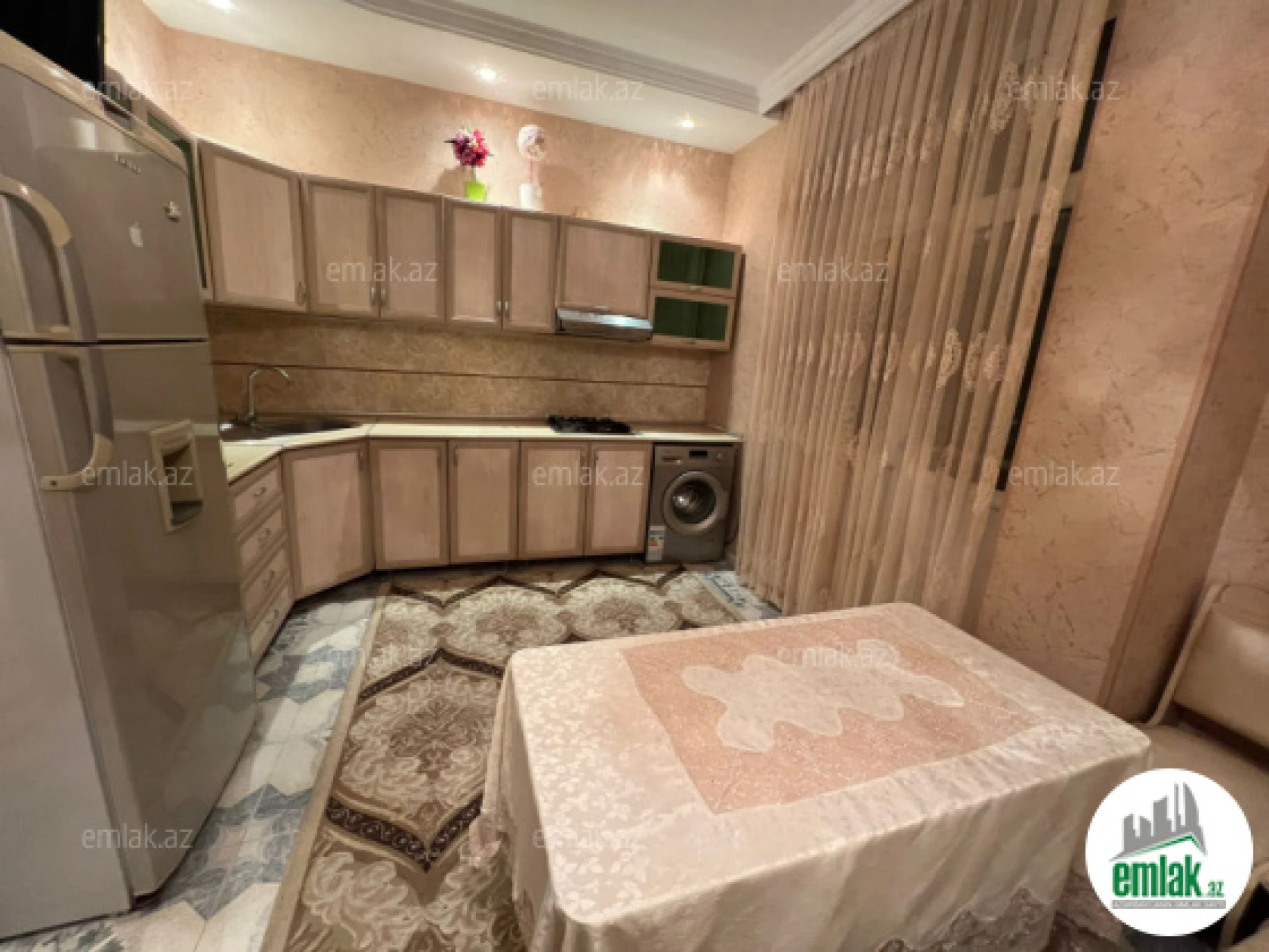 Satılır 3 otaqlı yeni tikili 90 m²