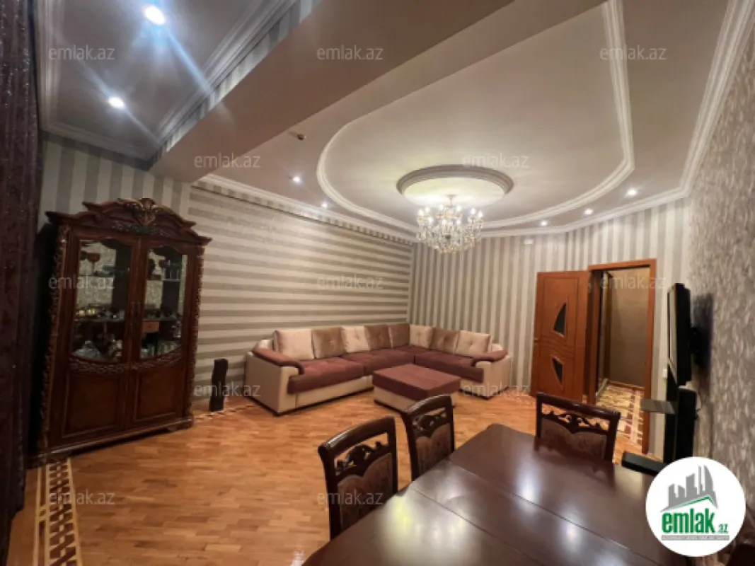 Satılır 3 otaqlı yeni tikili 90 m²