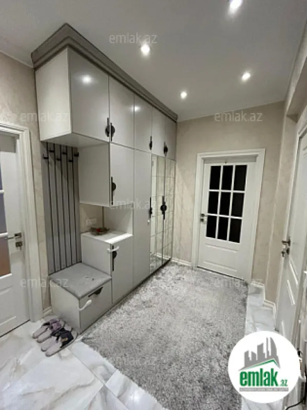 Satılır 2 otaqlı yeni tikili 77 m²