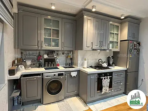 Satılır 2 otaqlı yeni tikili 77 m²