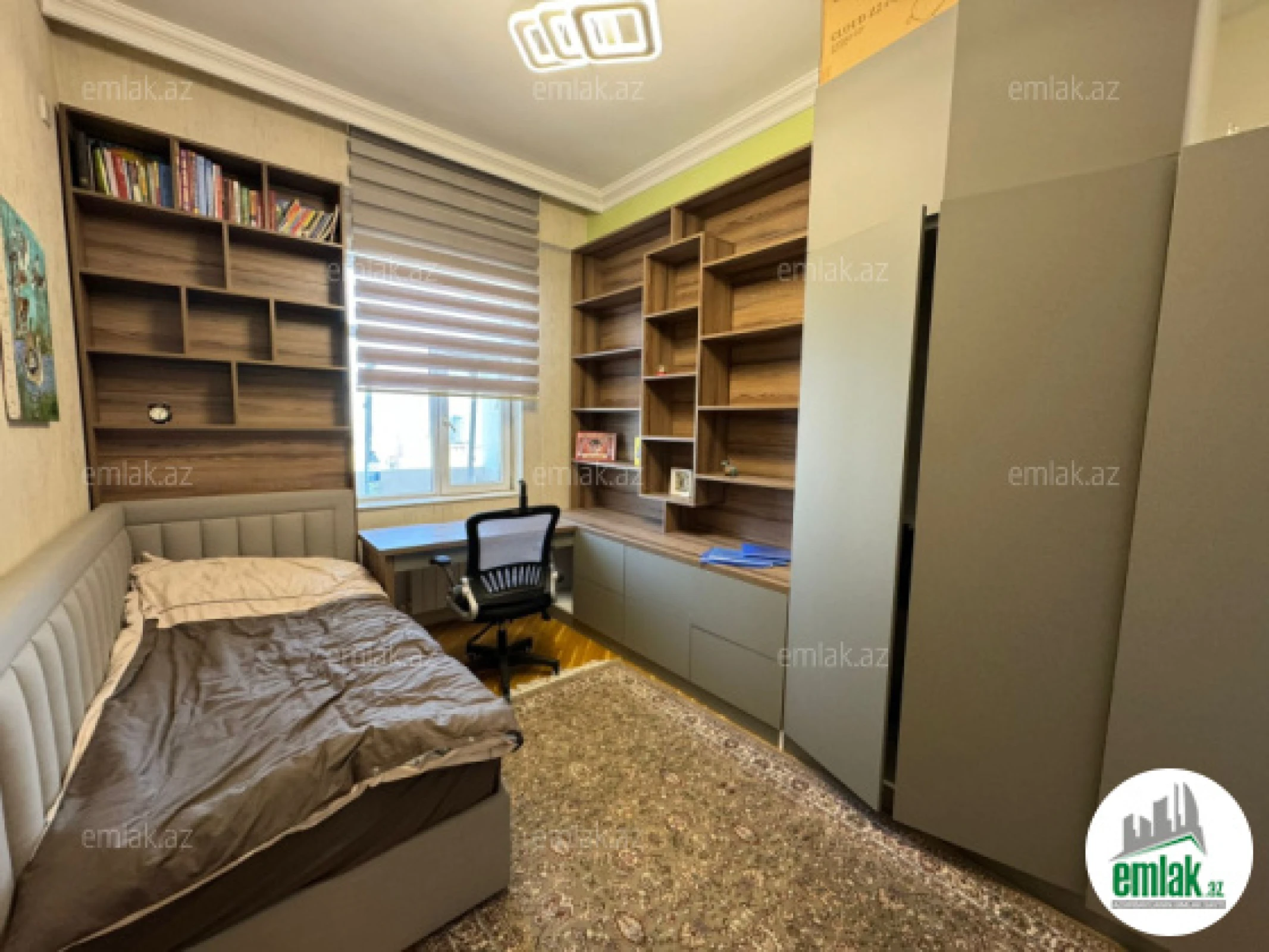 Satılır 4 otaqlı yeni tikili 140 m²