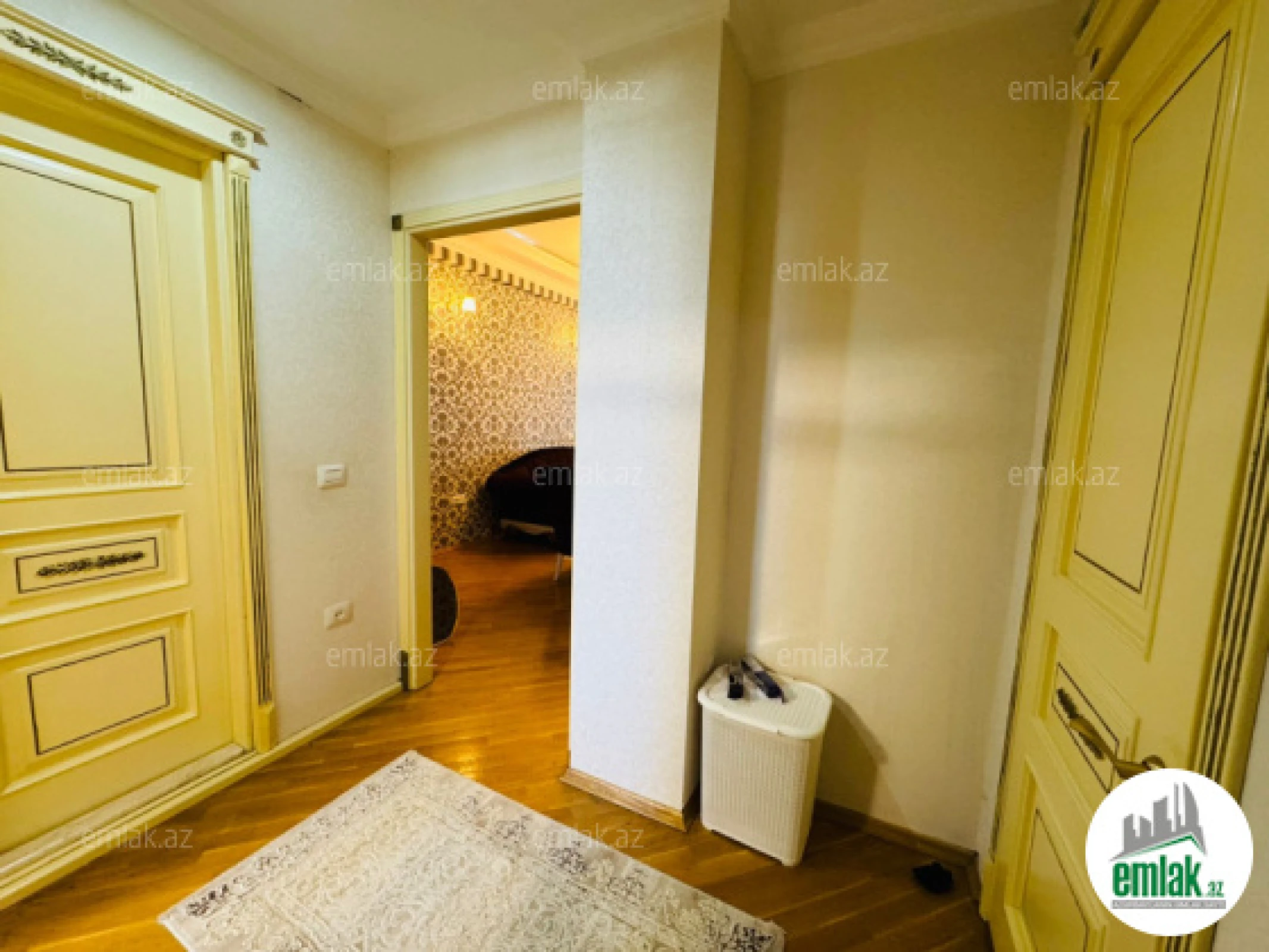 Satılır 4 otaqlı yeni tikili 140 m²