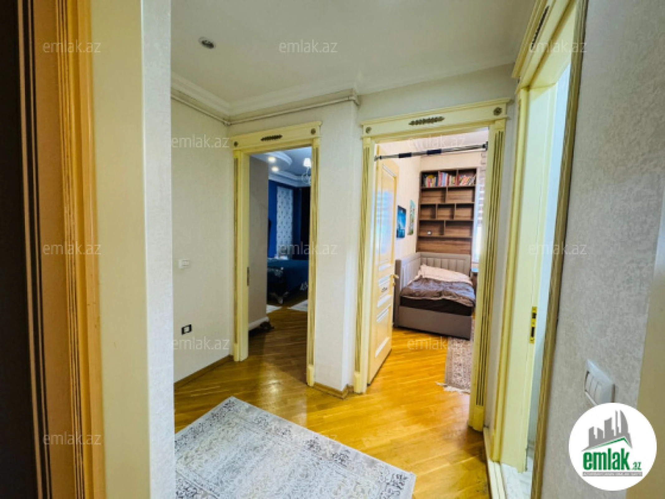 Satılır 4 otaqlı yeni tikili 140 m²