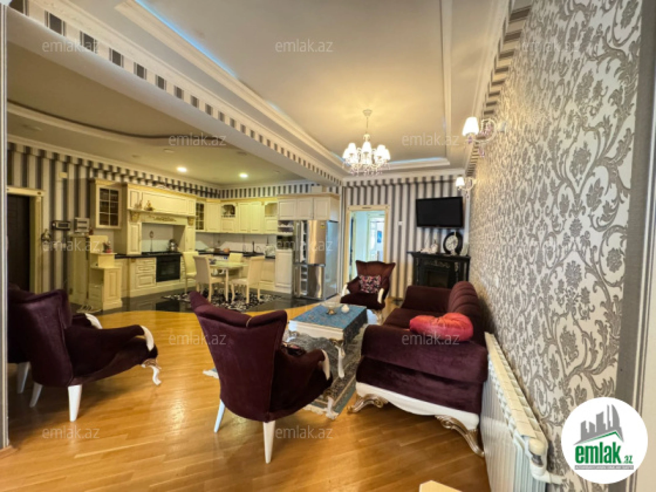 Satılır 4 otaqlı yeni tikili 140 m²