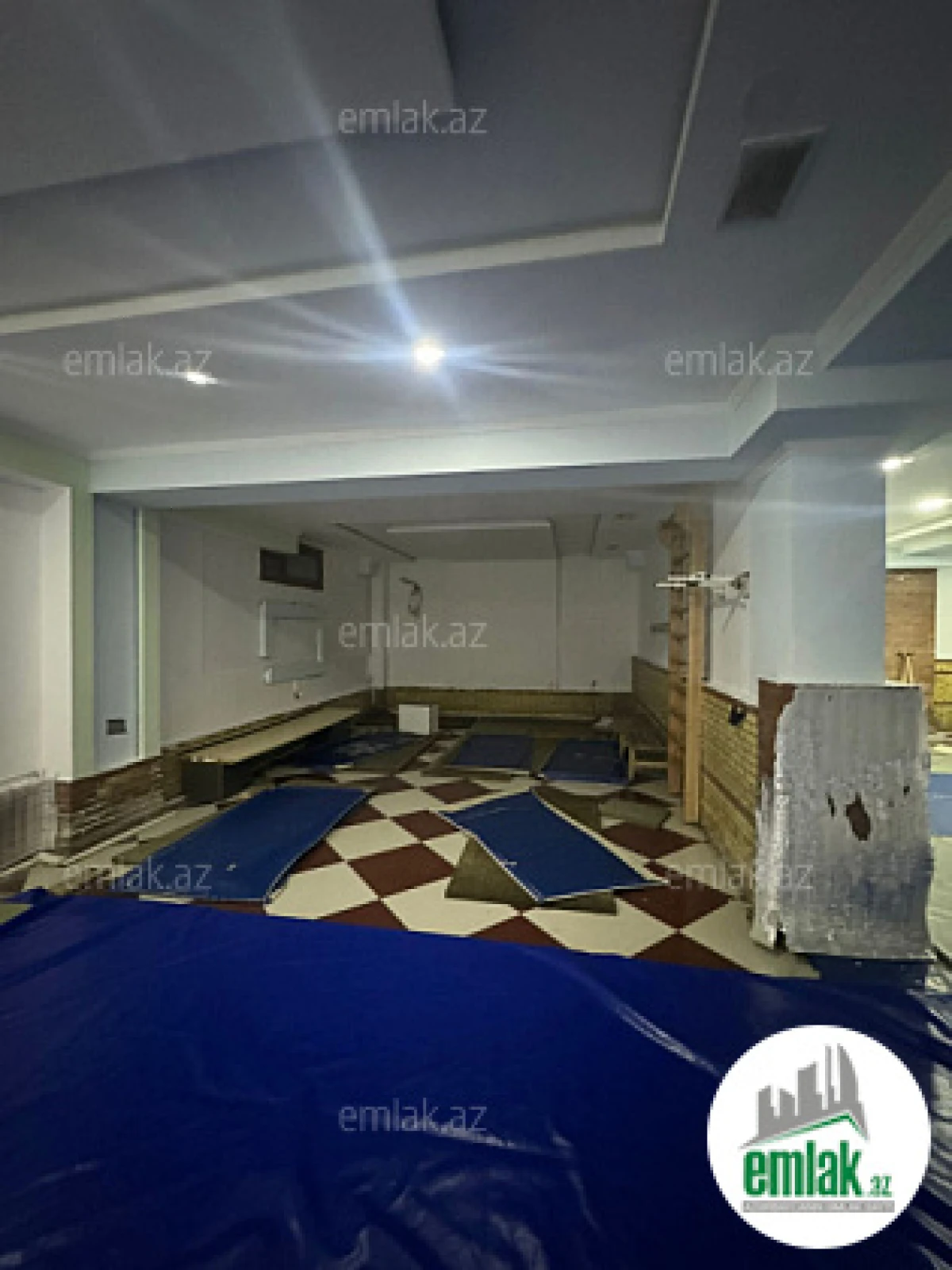Satılır 1 otaqlı obyekt 218 m²