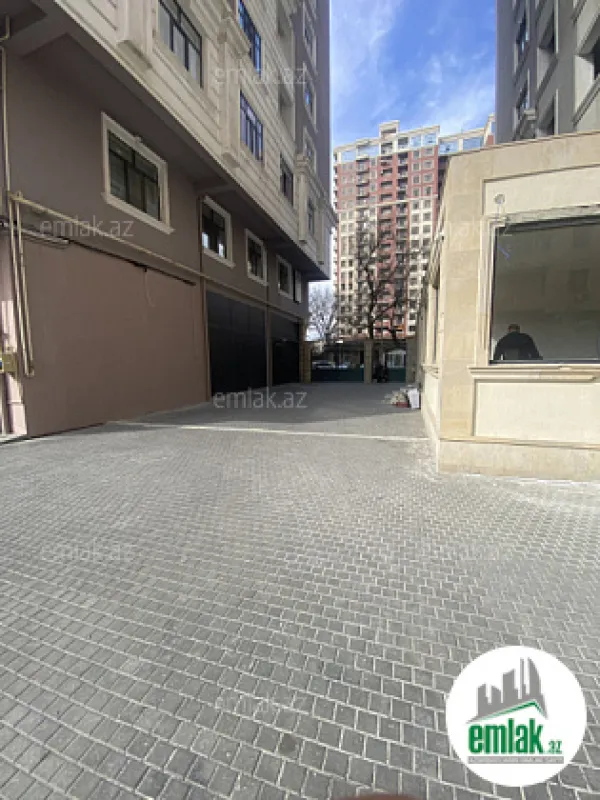 Satılır 3 otaqlı yeni tikili 163.4 m²